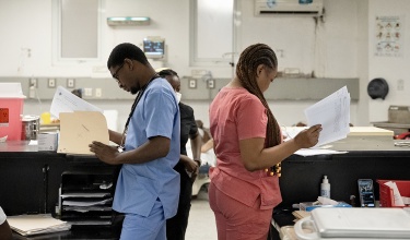 Hospital staff working in the emergency room